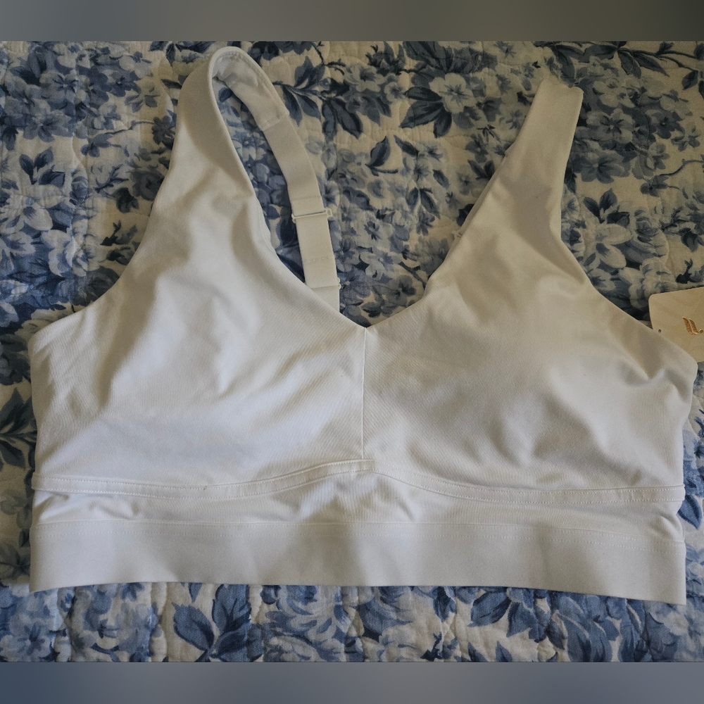 NWT Fabletics White Sports Bra